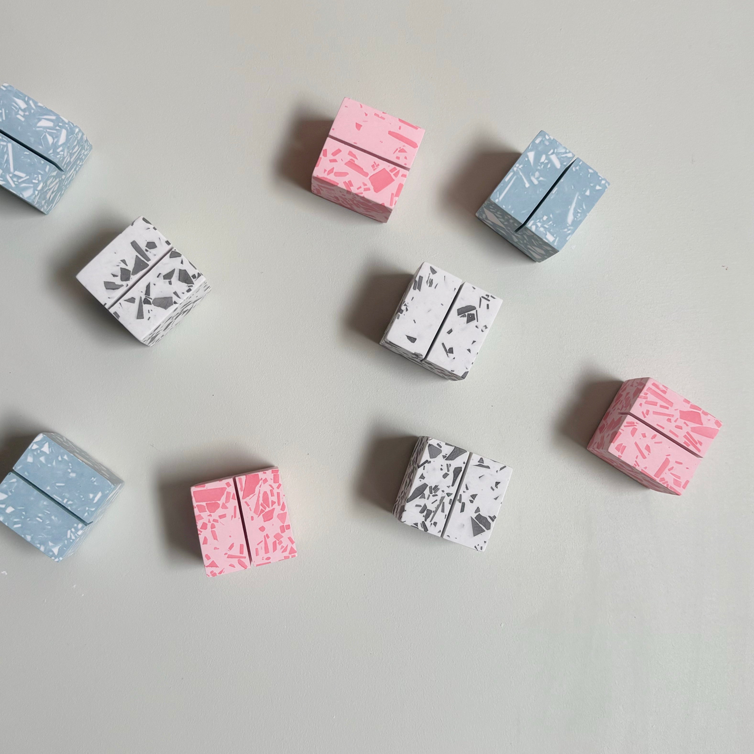 Pick your colour - Terrazzo Cube Name Card Holder