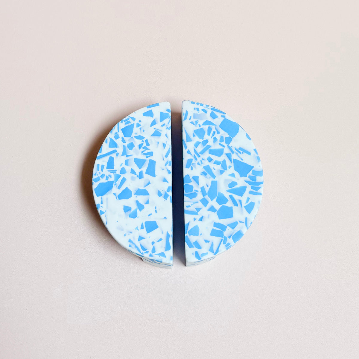 Small Semi-Circle Handle in Blue & White Terrazzo Resin