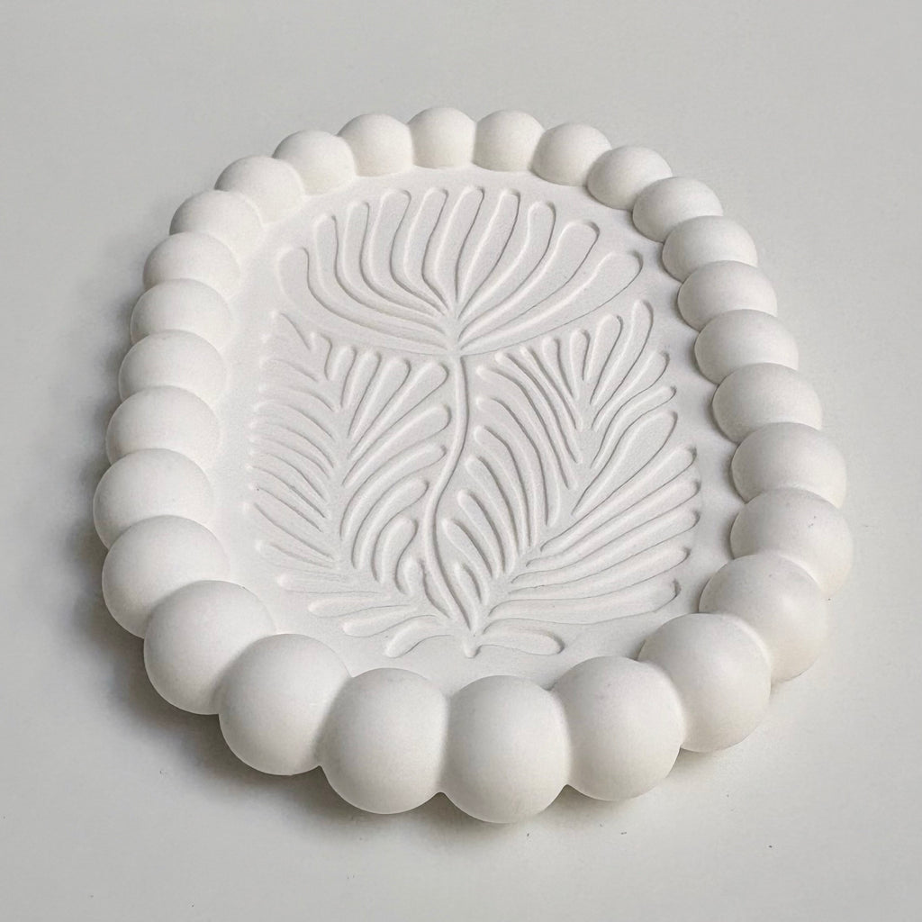 Artisan flower oval bubble dish